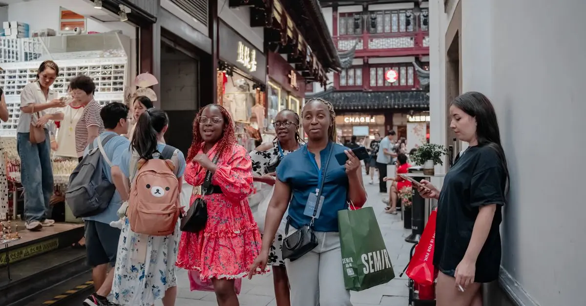 Comment les Marques Mondiales S'adaptent aux Cultures Locales
